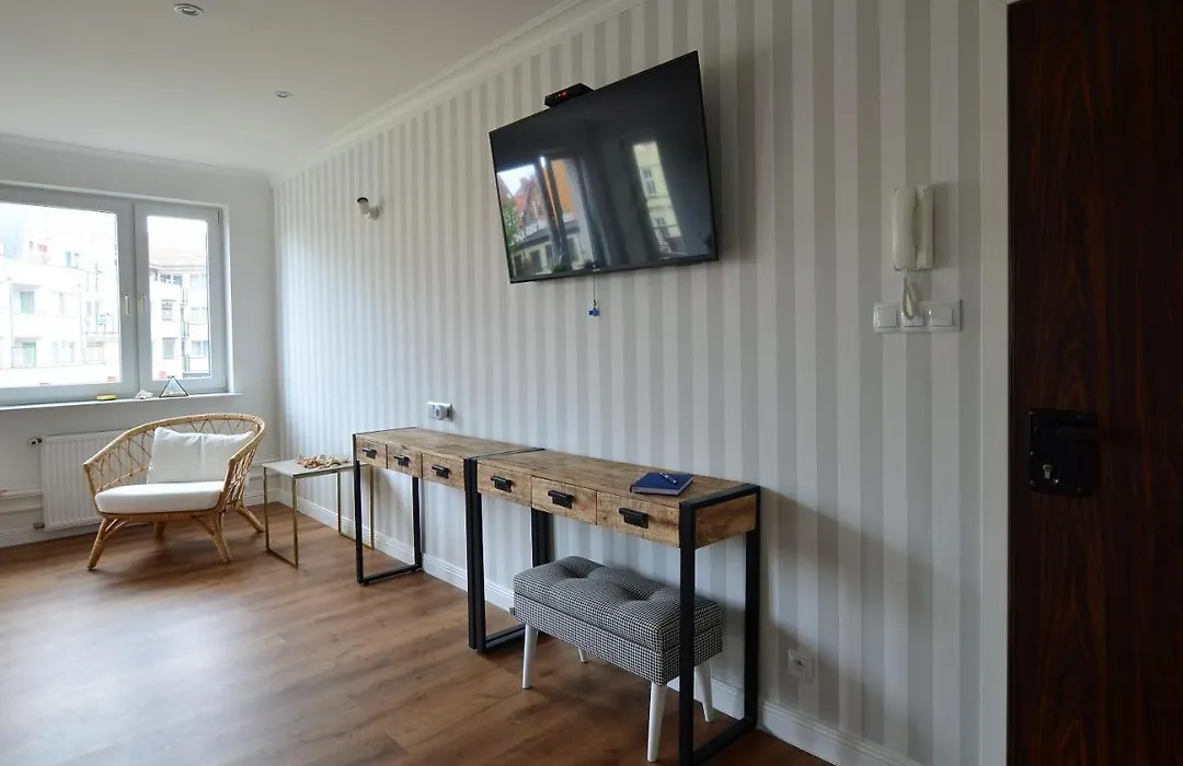 Apartament Biala Sowa - Weisse Eule Apartment-1